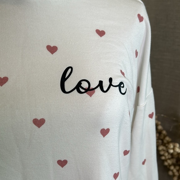 Marled Sz M Soft Cotton Hoodie Lounge sweater Cream with Hearts Love - Picture 2 of 9